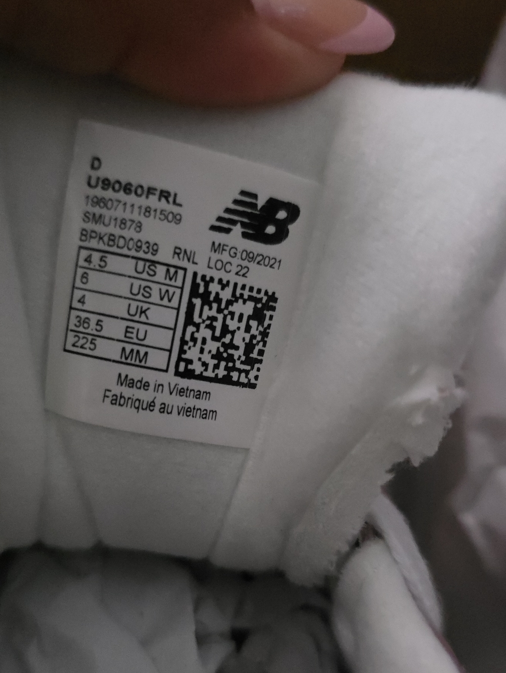 New Balance Pink and White Athletic Shoes - Picture 6 of 9
